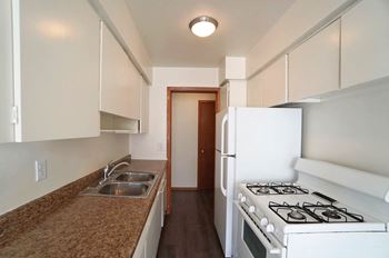 Como court - 2 bedroom